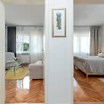 Lota-trogir Apartment *