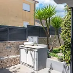 Apartment Lota-trogir *