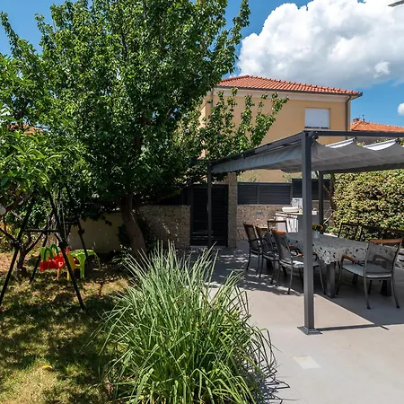 Lota-trogir Appartamento *