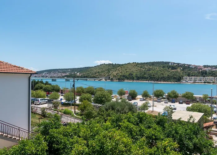 Lota-trogir *