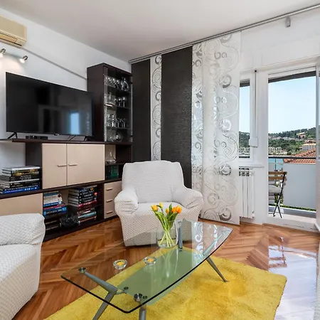 Lota-trogir Apartment