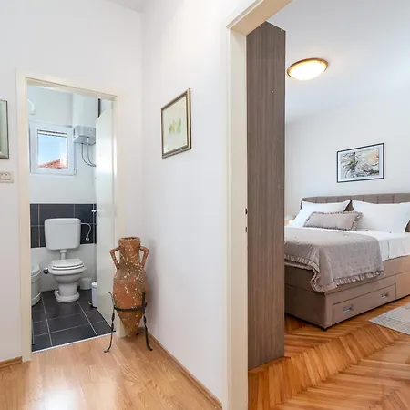Apartment Lota-trogir