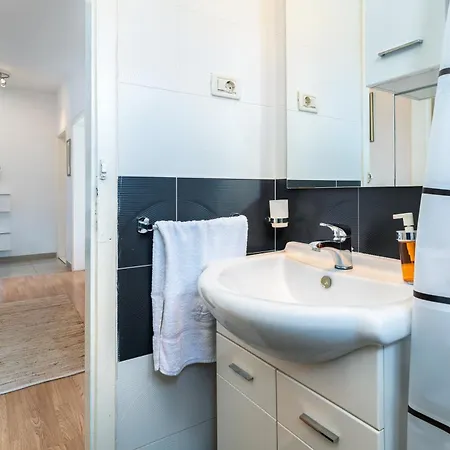 Lota-trogir Appartement *
